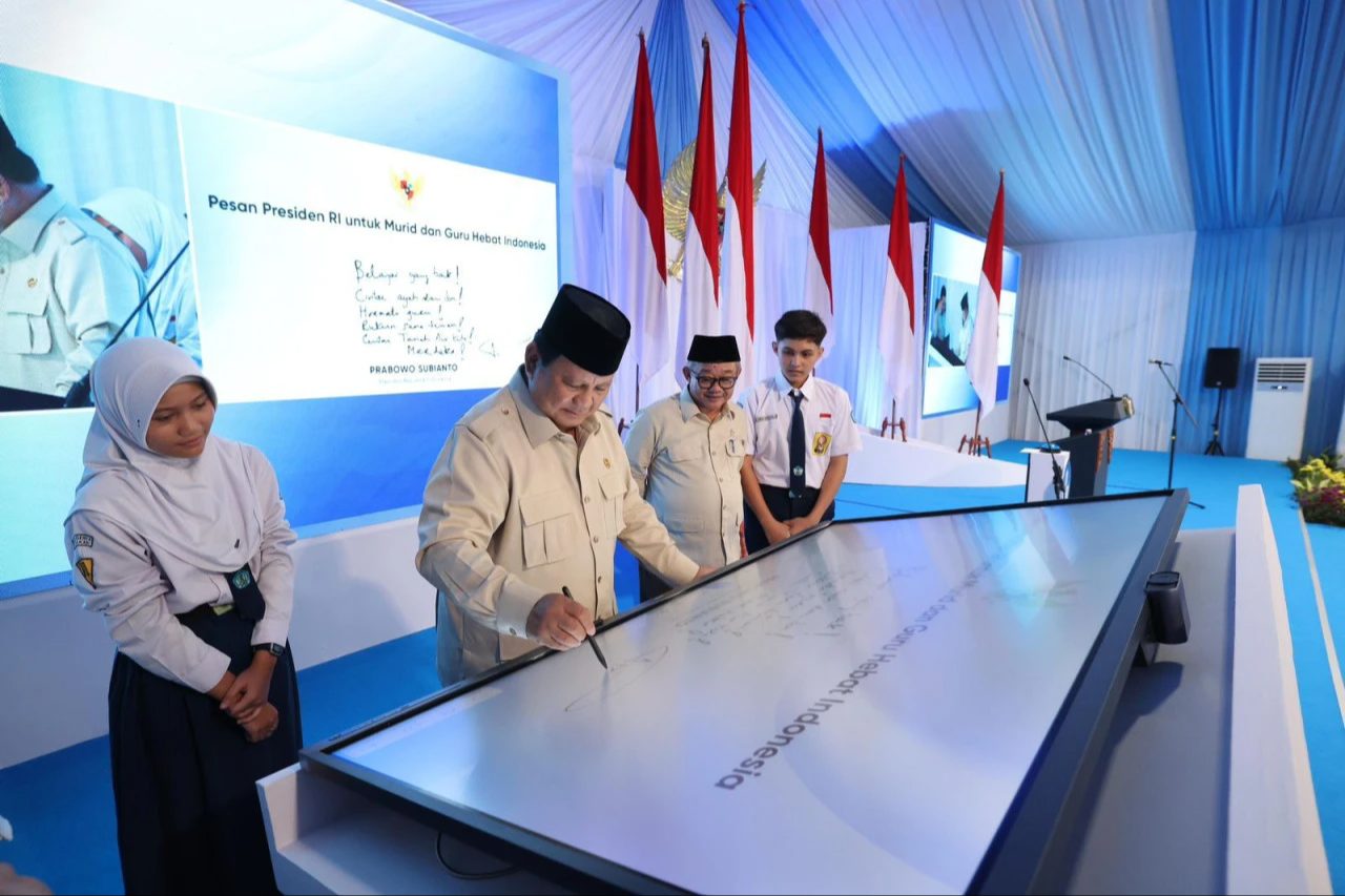 Digitalisasi Kelas Rasakan Dampaknya: Sekolah di Indonesia Kini Lebih Hidup