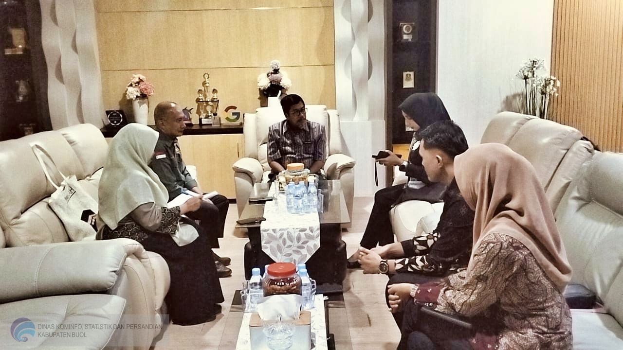 Wakil Bupati Buol Terima Tim Bulog Bahas Penyaluran Bantuan Beras